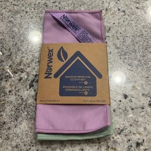 Norwex Makeup Removal Cloth Set